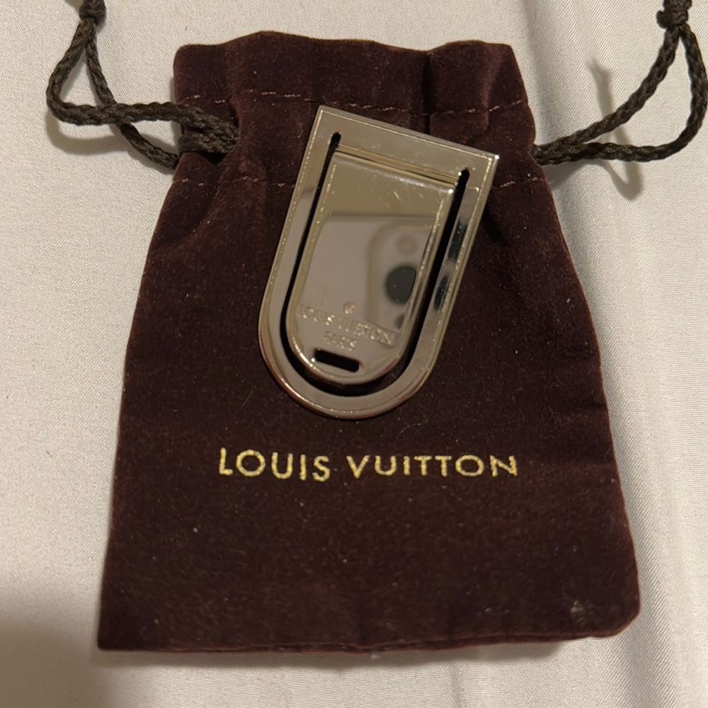 Louis Vuitton money clip